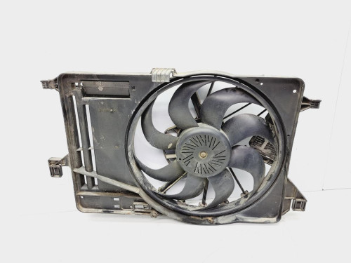 ELECTROVENTILADOR Ford FOCUS BERLINA (CB8) 