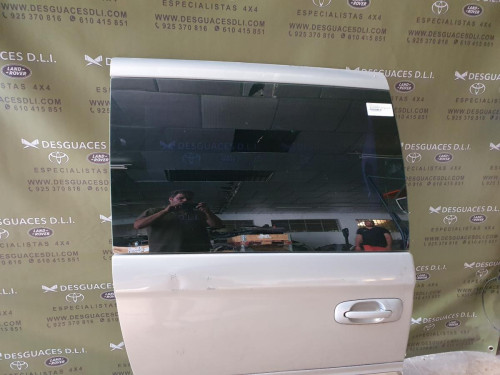 PUERTA TRASERA DERECHA Chrysler VOYAGER (RG) 