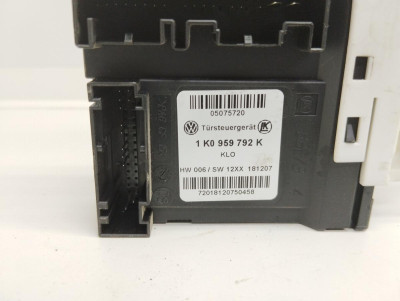 MOTOR ELEVALUNAS DELANTERO DERECHO, Volkswagen, TIGUAN (5N1)