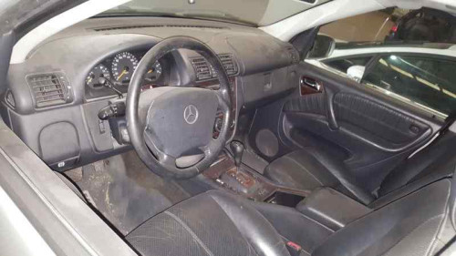MERCEDES-BENZ CLASE ML (BM 163) — автомобиль-донор на запчасти 
