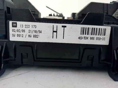 CAJA RELES / FUSIBLES, OPEL, ASTRA H BERLINA