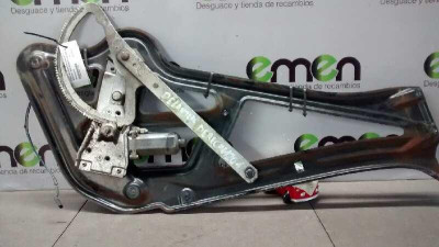 ELEVALUNAS DELANTERO DERECHO