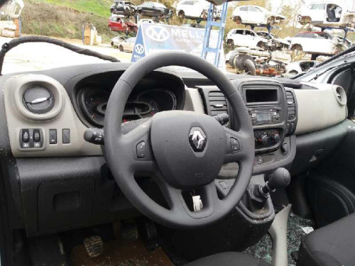  RENAULT TRAFIC III COMBI 