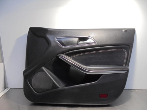 GUARNECIDO PUERTA DELANTERA DERECHA MERCEDES-BENZ CLASE CLA (BM 117) 