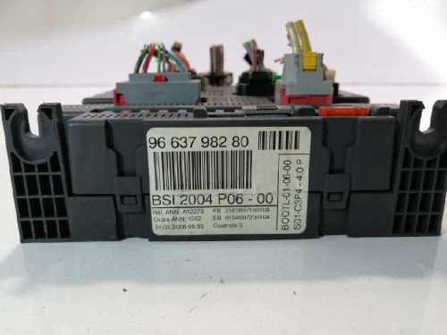  CAJA RELES / FUSIBLES Peugeot 207 SW 
