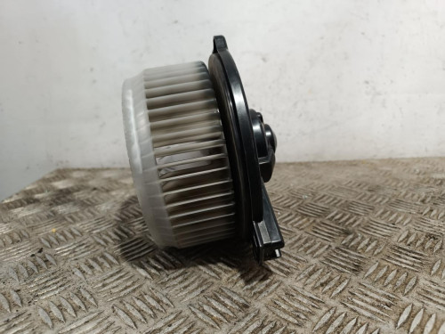 MOTOR CALEFACCION 