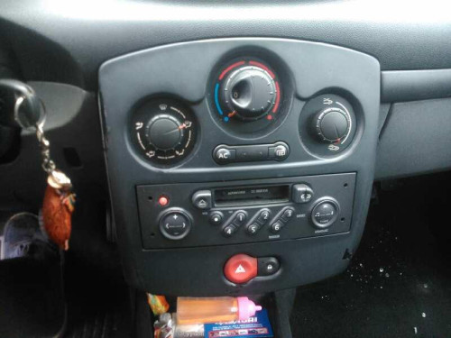  RENAULT CLIO III 