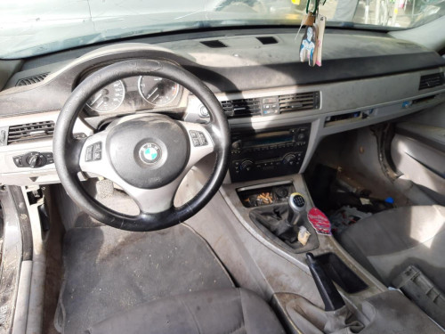 BMW SERIE 3 BERLINA (E90) — автомобиль-донор на запчасти 