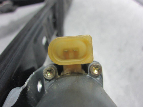  ELEVALUNAS DELANTERO DERECHO BMW SERIE 3 BERLINA (E46) 