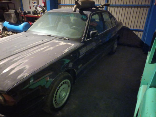 BMW SERIE 5 BERLINA (E34) — vehículo donante para recambios 