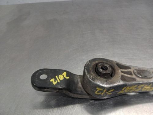  SOPORTE MOTOR TRASERO Volkswagen PASSAT BERLINA (362) 