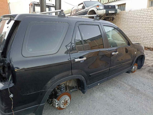 HONDA CR-V (RD8) — vehículo donante para recambios 