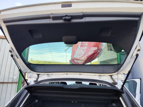 GUARNECIDO PORTON TRASERO used