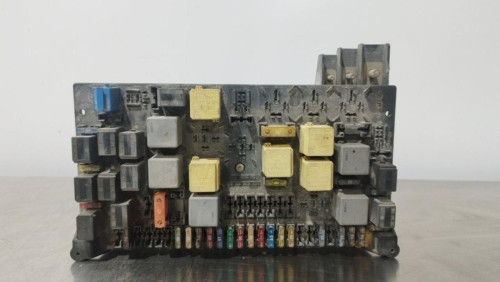  CAJA RELES / FUSIBLES, , 