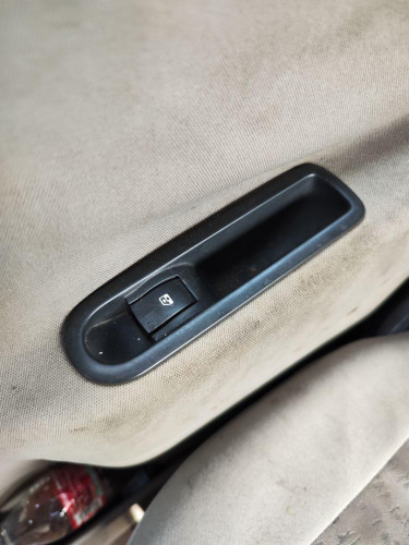 MANDO ELEVALUNAS TRASERO DERECHO RENAULT SCENIC II (JM) 