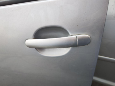 MANETA EXTERIOR DELANTERA IZQUIERDA