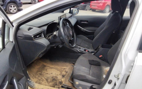  TOYOTA COROLLA (E21) 