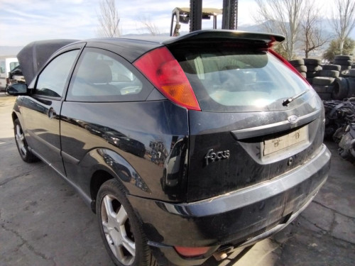  FORD FOCUS BERLINA (CAK) 