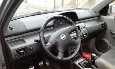 NISSAN X-TRAIL (T30)