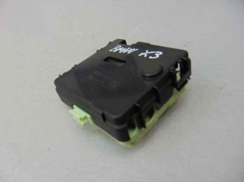  CAJA RELES / FUSIBLES BMW SERIE X3 (E83) 