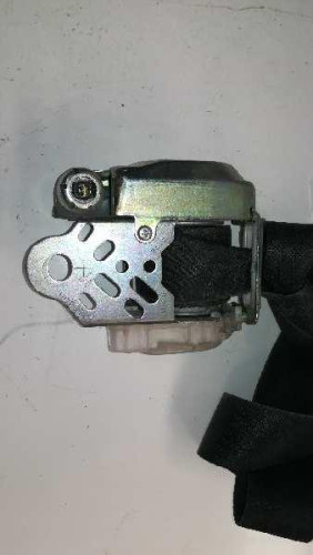  CINTURON SEGURIDAD DELANTERO IZQUIERDO 
