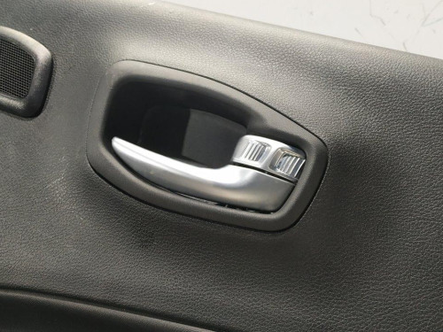  GUARNECIDO PUERTA TRASERA DERECHA JEEP COMPASS (MP) 