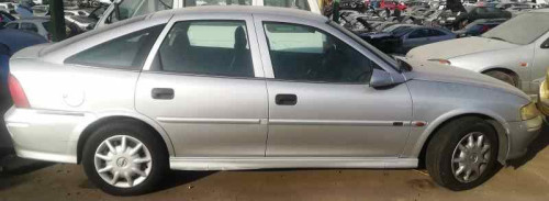  OPEL VECTRA B BERLINA 