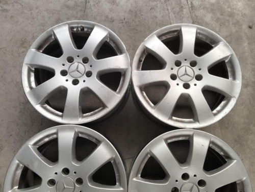 JUEGO LLANTAS Mercedes-Benz CLASE ML (BM 164) 