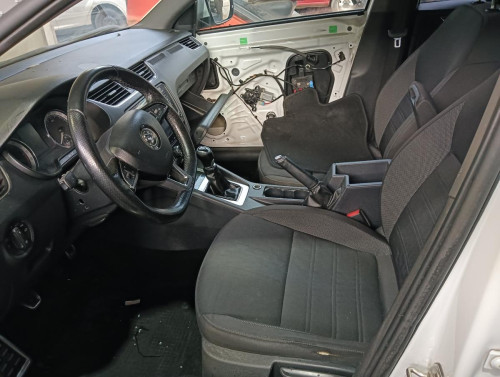  SKODA OCTAVIA COMBI (5E5) 