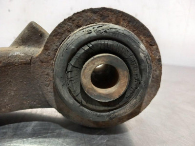 BRAZO SUSPENSION INFERIOR DELANTERO DERECHO, CHRYSLER, JEEP CHEROKEE (KJ)