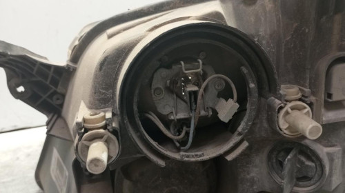 FARO DERECHO Opel MERIVA 