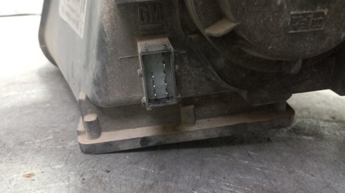 FARO DERECHO Opel MERIVA 