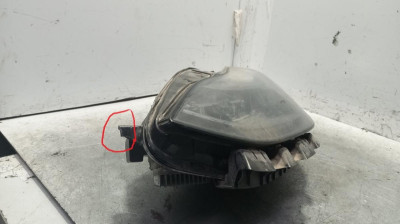 FARO IZQUIERDO, TESLA, MODEL 3