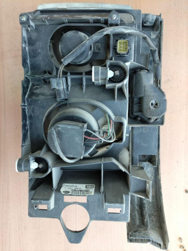 FARO IZQUIERDO LAND ROVER RANGE ROVER (LP) 