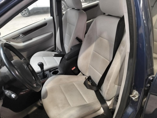 MERCEDES-BENZ CLASE A (BM 169) — vehículo donante para recambios 