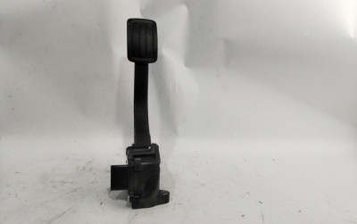 PEDAL ACELERADOR