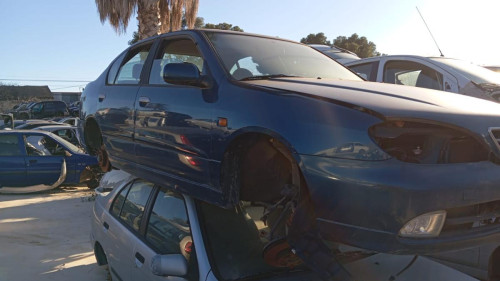 NISSAN PRIMERA BERLINA (P11) 