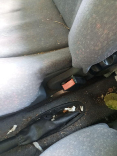ENGANCHE CINTURON DELANTERO DERECHO Ford KA (CCQ) 