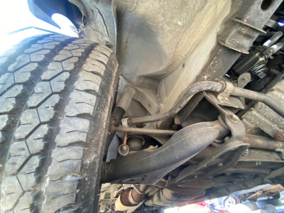 BRAZO SUSPENSION DELANTERO DERECHO