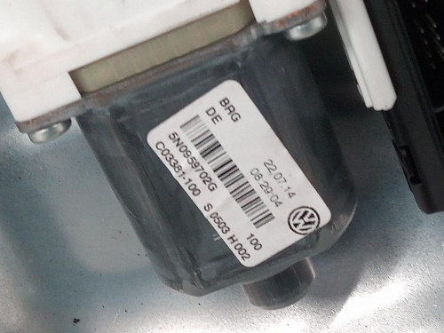  ELEVALUNAS DELANTERO DERECHO VOLKSWAGEN TIGUAN (5N2) 