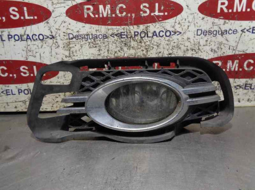 FARO ANTINIEBLA IZQUIERDO Mercedes-Benz CLASE C (BM 204) BERLINA 