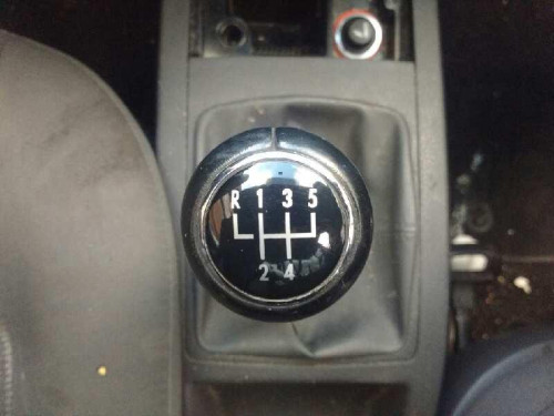  VOLKSWAGEN POLO IV (9N3) 