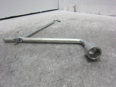 LLAVE RUEDA, MITSUBISHI, ASX (GA0W)