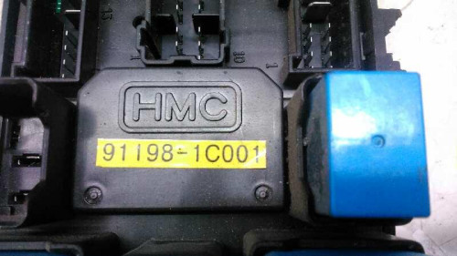 CAJA RELES / FUSIBLES HYUNDAI GETZ (TB) 