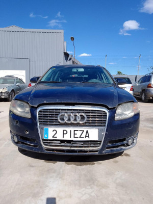 AUDI A4 AVANT (8E)