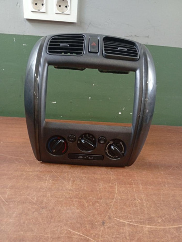 MANDO CALEFACCION / AIRE ACONDICIONADO Mazda 323 F/S BERLINA (BJ) 