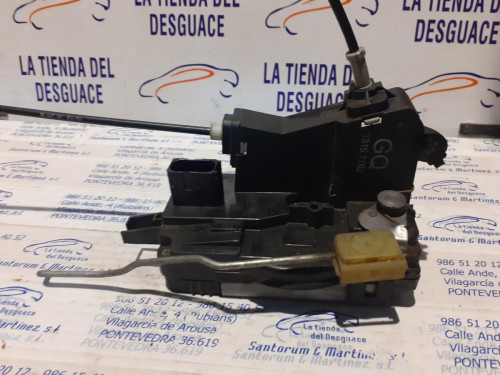  CERRADURA PUERTA DELANTERA DERECHA 