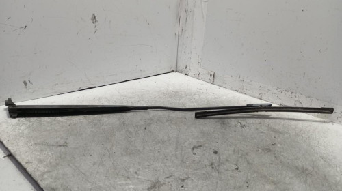 BRAZO LIMPIA DELANTERO DERECHO RENAULT CLIO III 