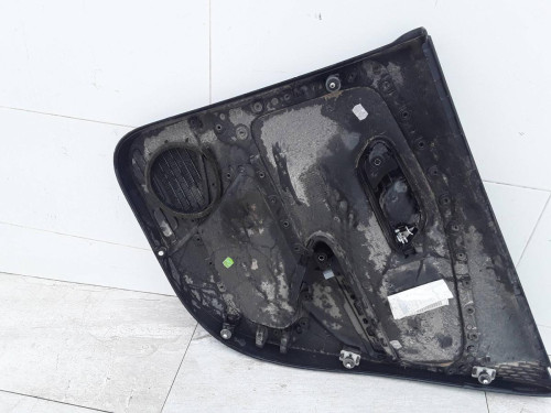 GUARNECIDO PUERTA TRASERA IZQUIERDA Volkswagen POLO V (6R1) 