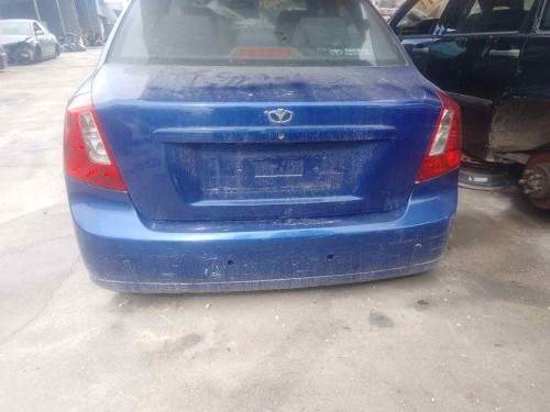 PARAGOLPES TRASERO Daewoo NUBIRA BERLINA 
